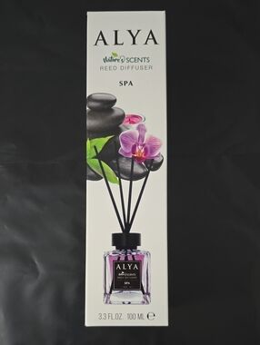 Alya Spa Reed Diffuser - Purple and Black Accents